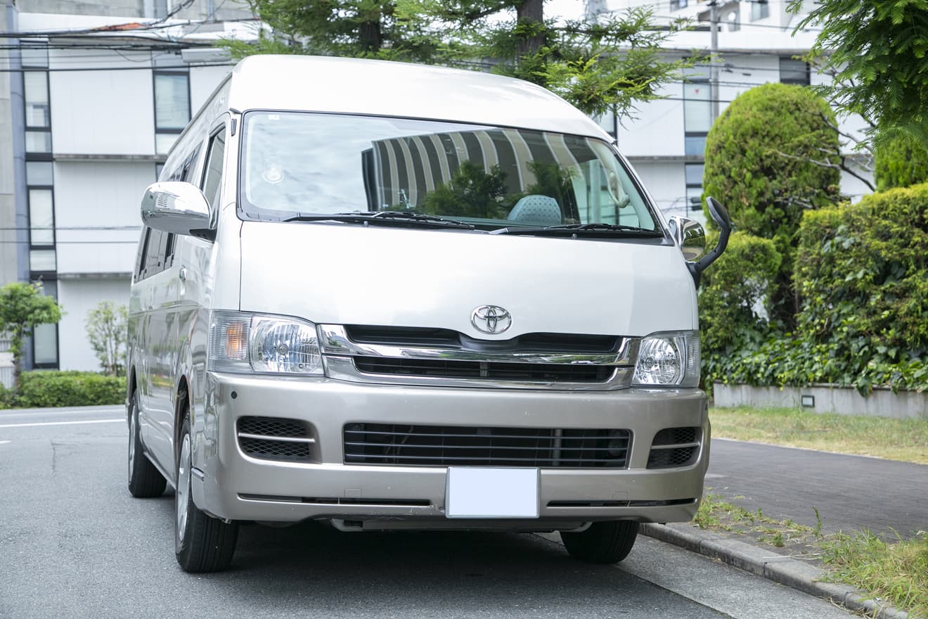 Kens Osaka Taxi 9seater Jumbo Toyota Hi-Ace image