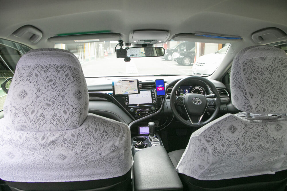 Kens Osaka Taxi business sedan - Toyota Camry